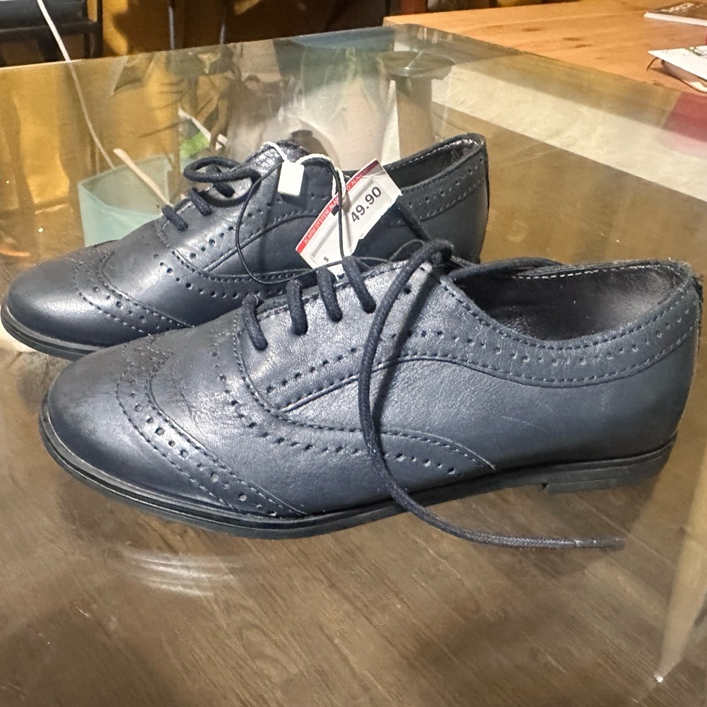 Zara Girls Leather Shoe size 12